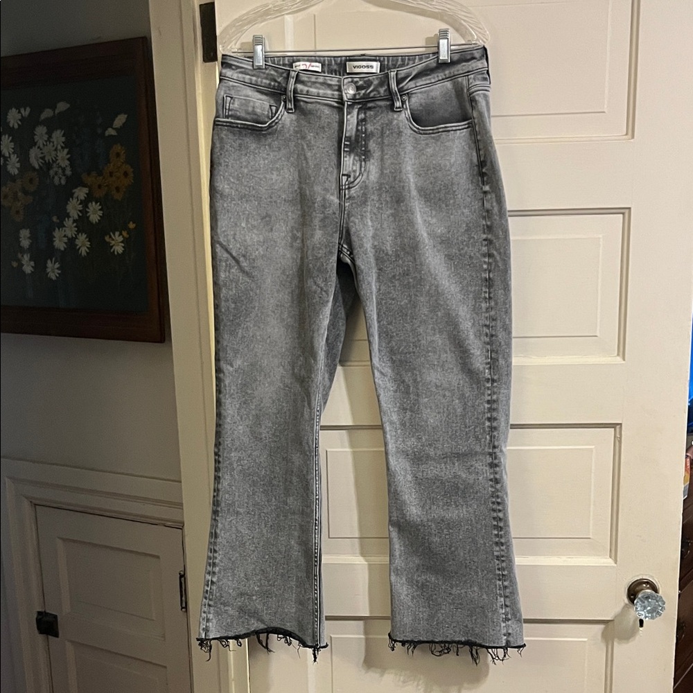 Vigoss Gray Cropped Women's Jeans